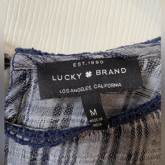 Lucky Brand top size M - Picture 9 of 9